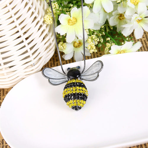 Bella Fashion Honey Bee Sweater Pendant Necklace Austrian Crystal Rhinestone Animal Necklace For Women Girl Party Jewelry Gift