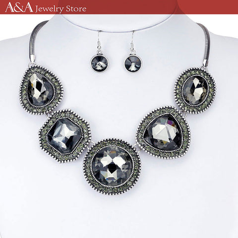 Brightly Hot Sales Maxi Statement Collar Necklaces with 5 Roundel Rhinestones Snake Chain Necklaces for Women Evening Dress
