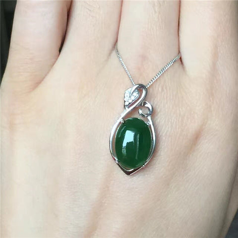 KJJEAXCMY boutique jewelry,Female Jasper Pendant natural Hetian jade S925 sterling silver jewelry inlaid spinach Green Necklace
