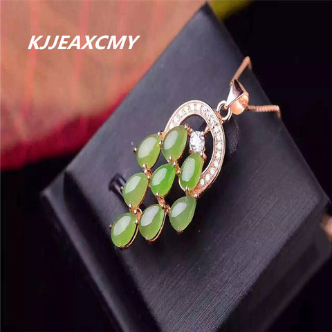 KJJEAXCMY boutique jewelry,Natural and Tian Biyu pendant, female spinach green with chain K gold craft inlaid with fine workmans